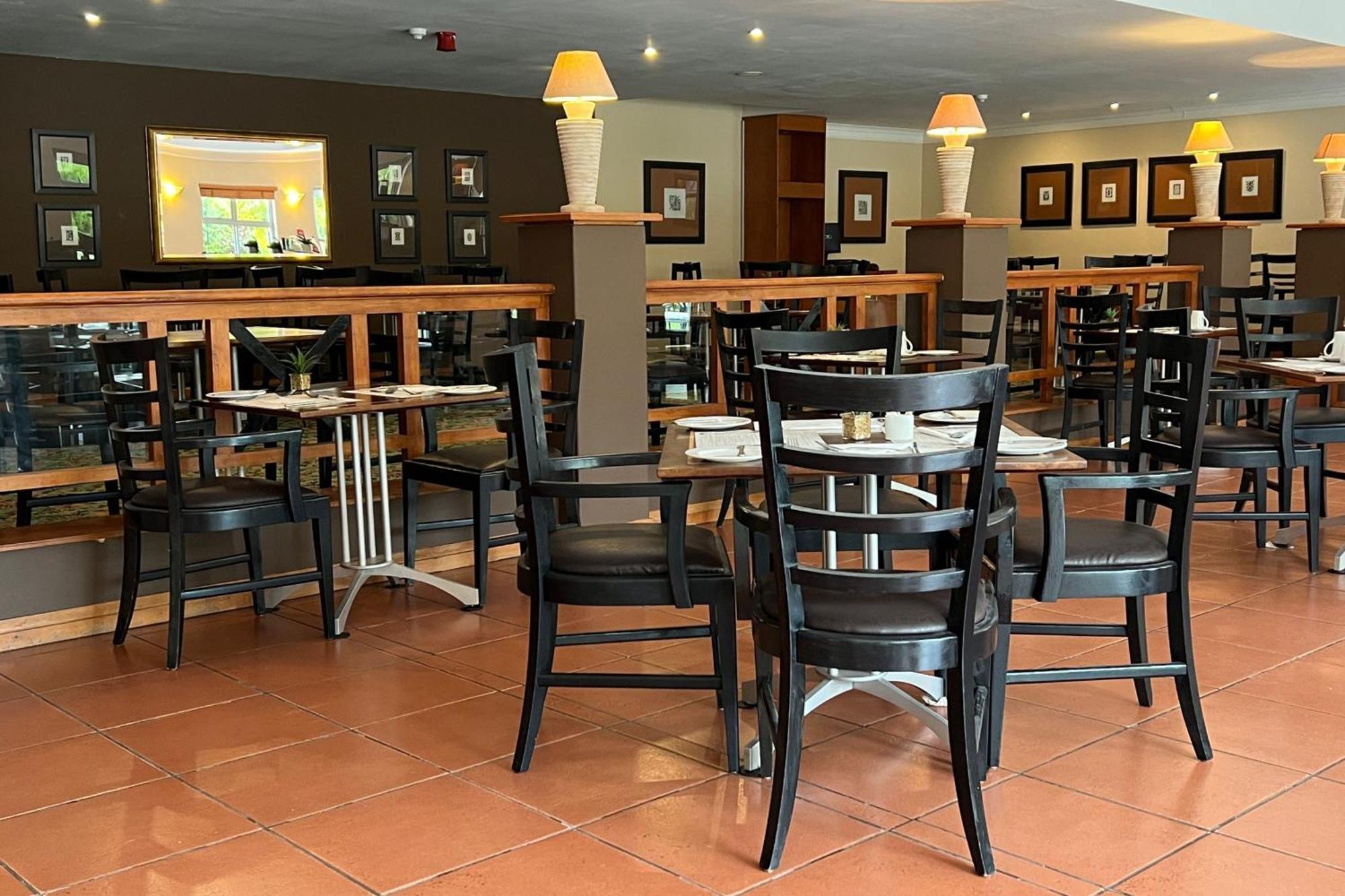 Protea Hotel By Marriott Ondangwa Exteriér fotografie