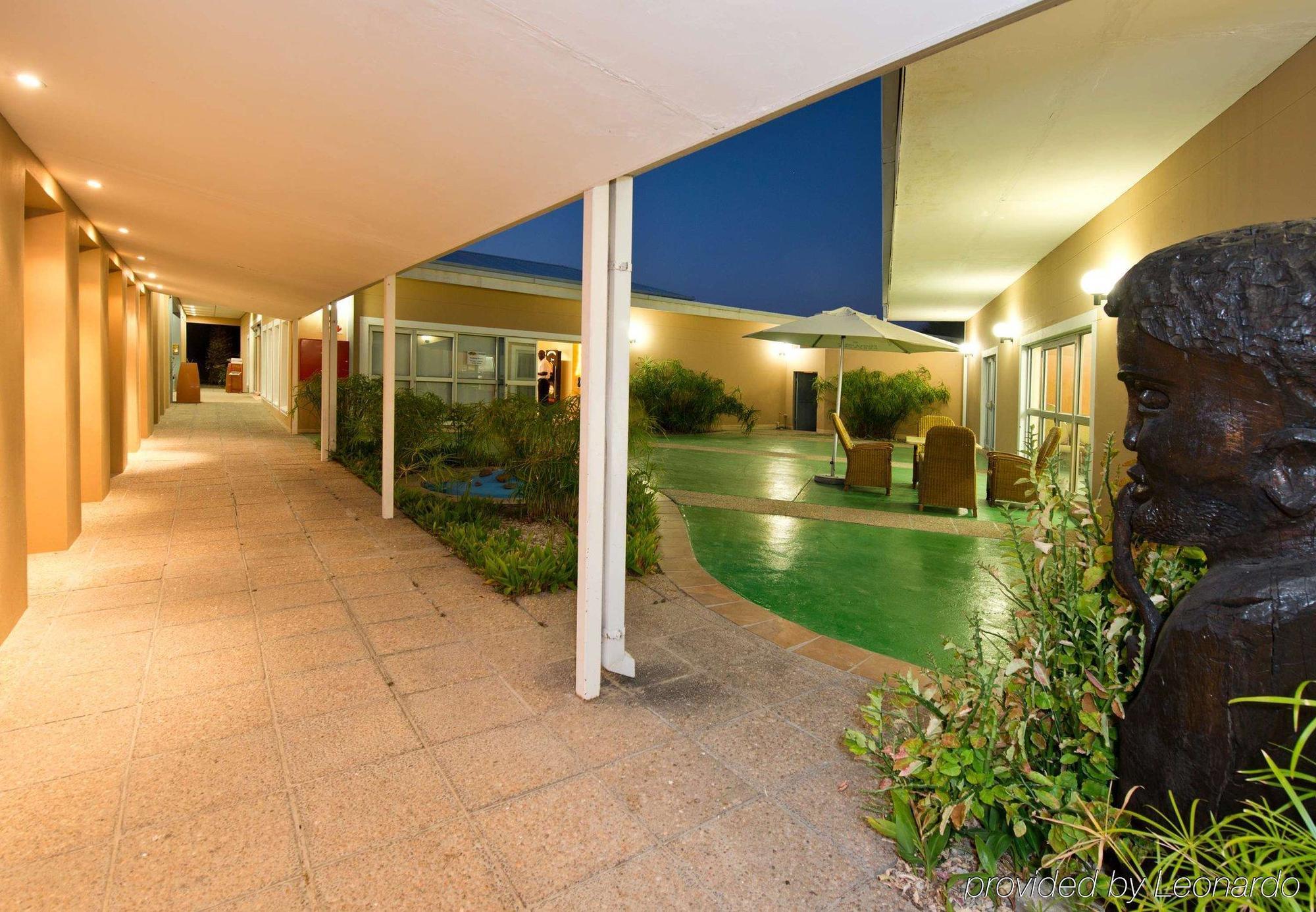 Protea Hotel By Marriott Ondangwa Exteriér fotografie