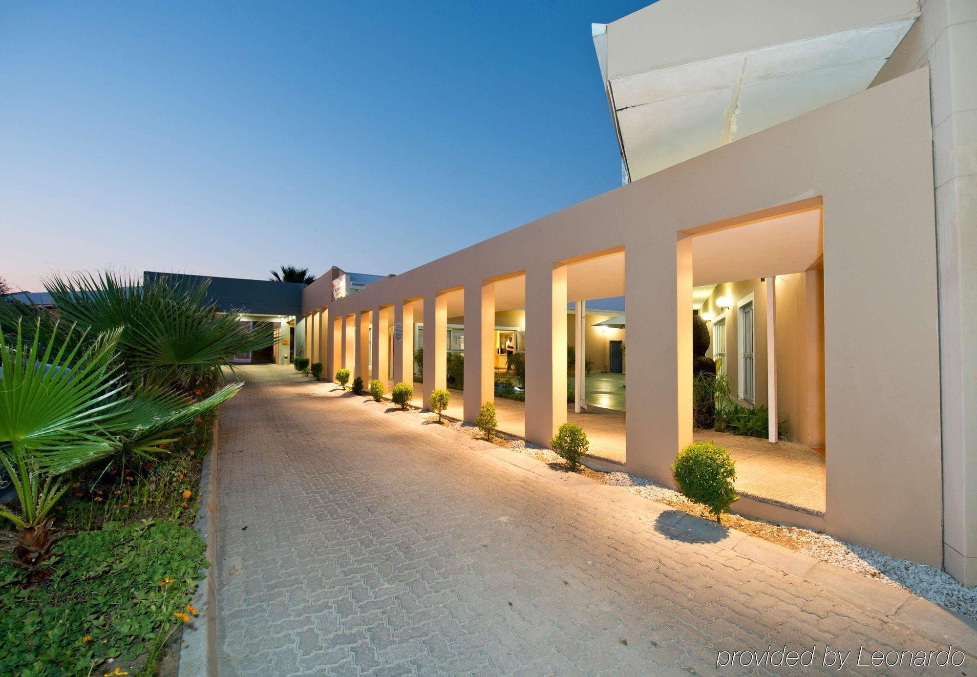 Protea Hotel By Marriott Ondangwa Exteriér fotografie