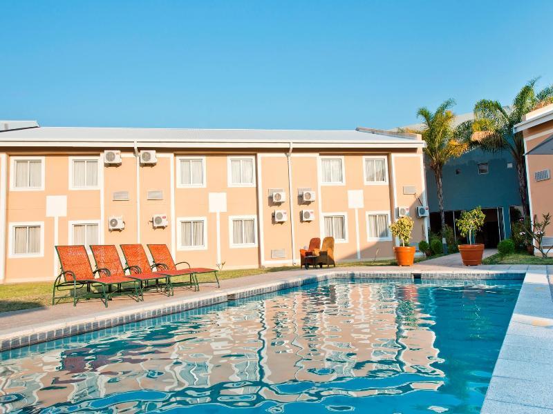 Protea Hotel By Marriott Ondangwa Exteriér fotografie